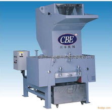 供應(yīng)塑膠破碎機 高效環(huán)保的塑料回收解決方案